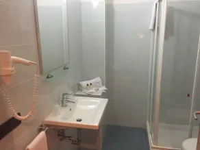 Hotel Motel Galaxy Reggio Emilia - Salle de bain
