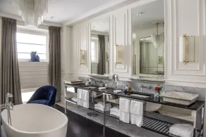 Hotel Vilòn - Small Luxury Hotels of the World - Bathroom