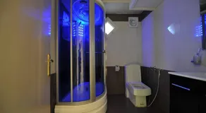 Rukon Buotat 15 - Bathroom