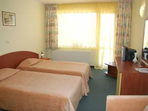 Hotel Grand - Zimmer