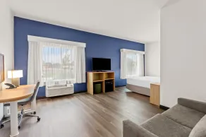Spark by Hilton Oak Forest - Chambre