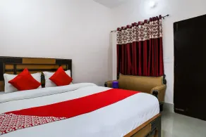 OYO 37914 Hotel Kalindi - Quarto