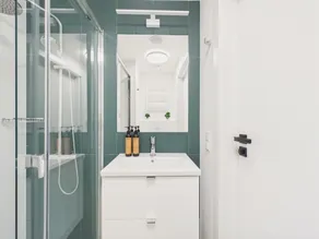 NanoApart Parking & Restaurant by Solarento - Salle de bain
