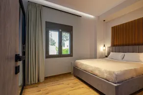 Noir Residence - Chic 2Br House Near Maleme Beach - Rom