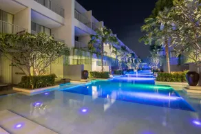 Kanvaz Village Resort Seminyak - Pool