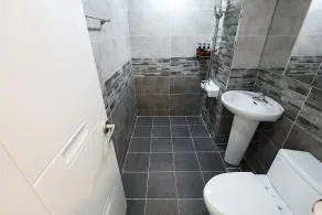 Hotel The One - Baño