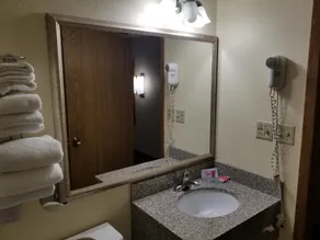 Clarion Pointe Bettendorf - Quad Cities - Salle de bain