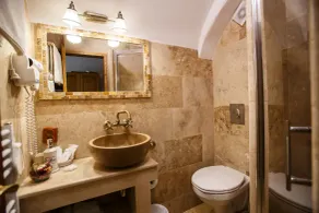 La Teo Pensiune si Pivnita - Bathroom