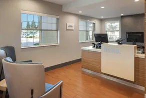TownePlace Suites by Marriott Ontario Airport - Réception