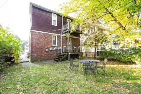 Ferndale Apartment w/ Yard - Near the Detroit Zoo! - Interior
