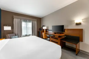 Comfort Inn & Suites Akron South - Room
