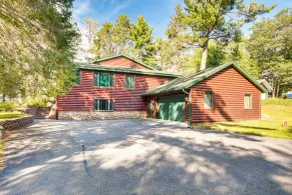 Lake Tomahawk Fall Retreat w/ Foliage & Lake Views - Interior