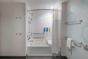 Tru By Hilton Fayetteville Fort Bragg - Badeværelse