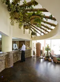 Golf Course Hotel - Reception