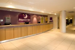 Premier Inn Manchester M56/J6 Runger Lane South - Receção