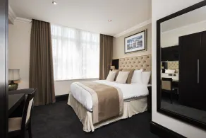 The Vermont ApartHotel - Room