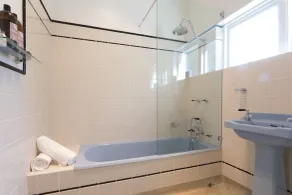 Deco Beach Luxury Apartments - Salle de bain