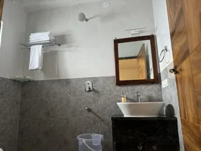 Hotel Shikaar Inn - Baño