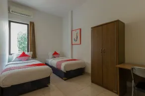 Hotel O Idola Residence - Zimmer