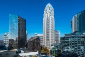 AC Hotel by Marriott Charlotte City Center - Chambre