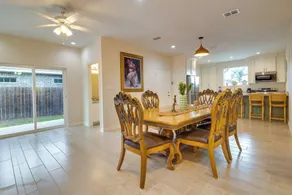 Wfh-friendly Brownsville Home w/ Private Patio - Interiør