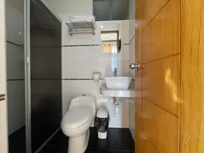 Paris Senlis Hostel Plus - Bathroom