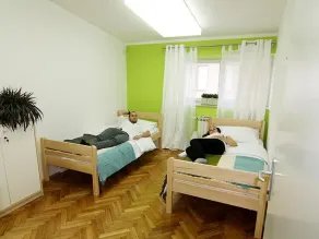 Whole Wide World Hostel - Camera