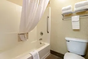 Quality Suites San Antonio Northeast - Salle de bain