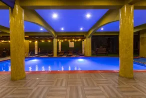 Airport View Hotel - Pool