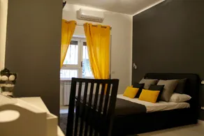 Le Coq Suites - Room