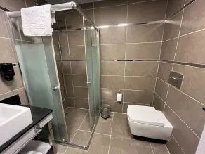 Starton Hotel - Bathroom