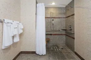 Days Inn by Wyndham Lanham Washington DC - Salle de bain