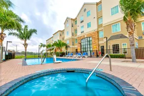 Staybridge Suites - Brownsville by IHG - Piscine
