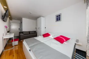 All Saints Suites B&B Kastela - Habitación