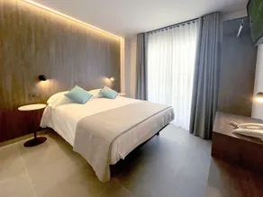 Hotel Quatre Llunes - Camera