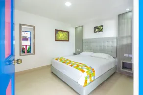 Hotel El Jardin - Television