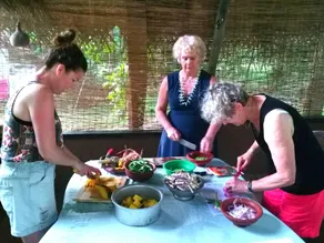 Habarana Tree House Ambasewana Resort - Restaurant