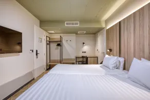 VITA Hotel & Rooftop - Rum