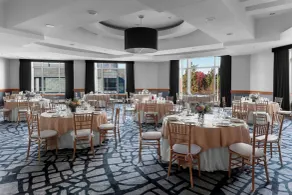 Le Meridien Boston Cambridge - Reception
