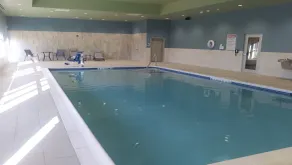 Holiday Inn Express & Suites Tonawanda - Buffalo Area by IHG - Piscine