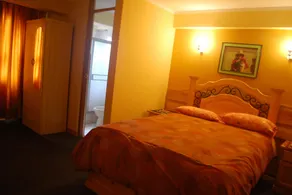 Morales Guest House - Room