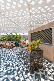 The Xon Hotel - Reception