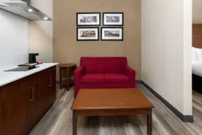 Hawthorn Extended Stay by Wyndham College Station South - Chambre