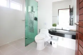 The Zen Suites - Bathroom