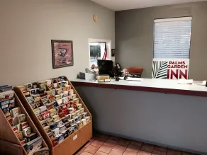 Palms Garden Inn - Reception