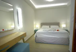 Blue Horizon Suites - Rum