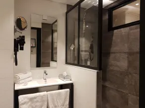 The Originals Boutique, Hôtel La Chaussairie, Rennes Sud - Badeværelse