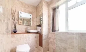Kensington Olympia Apartments, 1 Bedroom Apartment - Badrum
