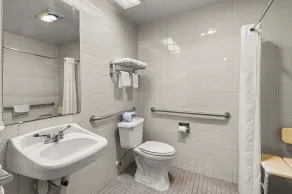 Suburban Studios Kansas City Airport North - Badrum