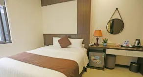K Business 2 Hotel My Dinh - Quarto